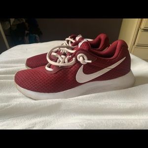 nike running shoes